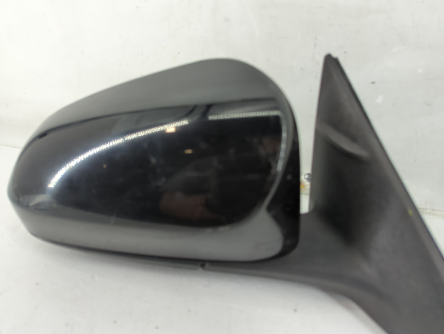 2012-2014 Toyota Camry Passenger Side View Mirror - Right Door Mirror OEM Used - Oemusedautoparts1.com