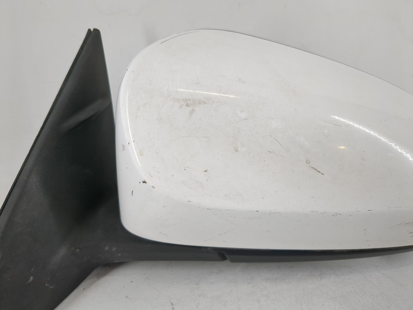 2012-2014 Toyota Camry Driver Side View Mirror - Left Door Mirror OEM Used - Oemusedautoparts1.com