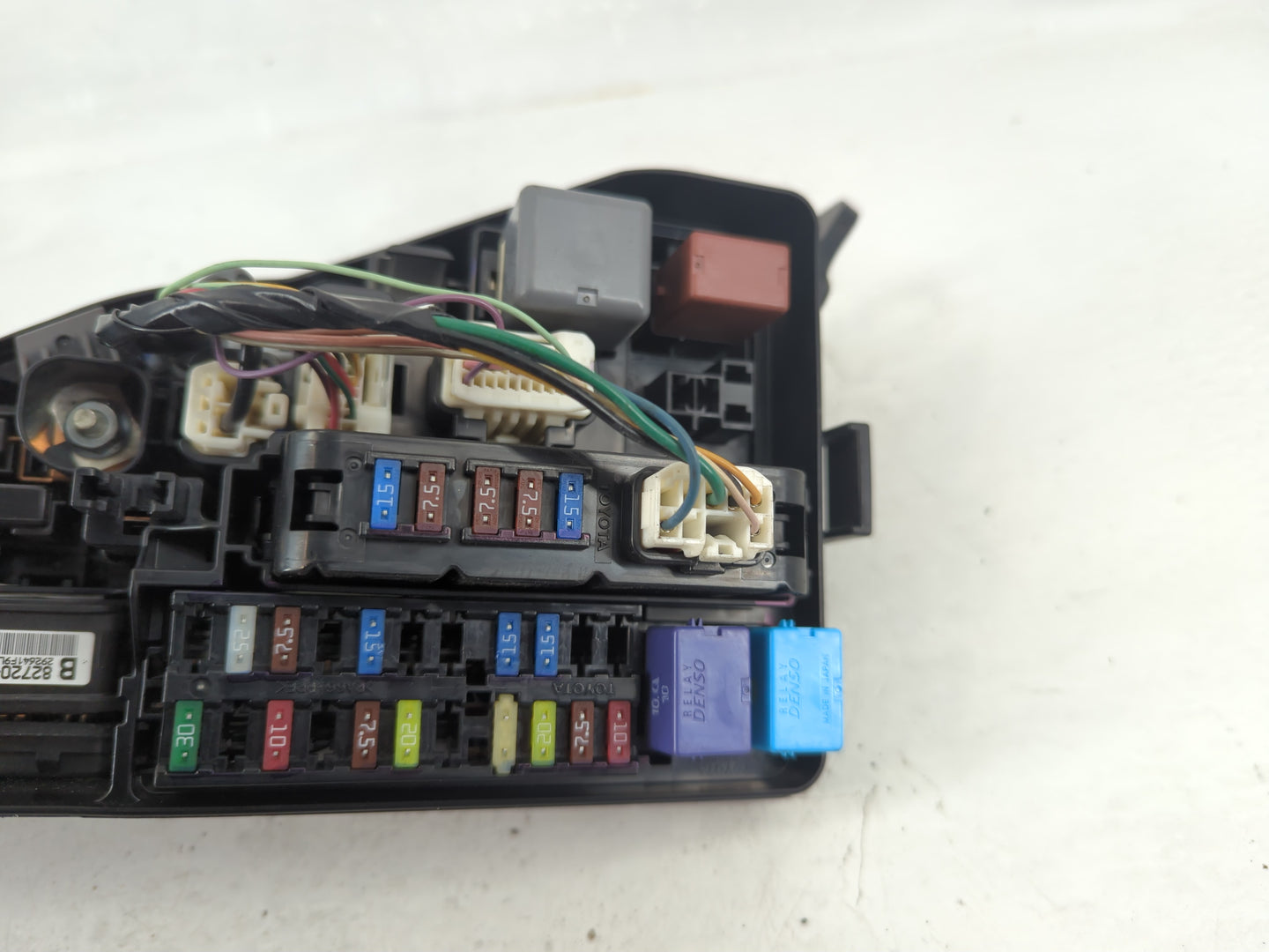 2012-2017 Toyota Camry Fusebox Fuse Box Panel Relay Module P/N:82720-33220A Fits Fits 2012 2013 2014 2015 2016 2017 OEM Used