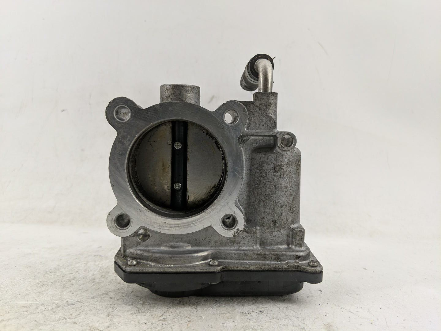 2012-2017 Toyota Camry Throttle Body P/N:22030-36620 Fits Fits 2012 2013 2014 2015 2016 2017 2018 2019 2020 2021 OEM Used Au