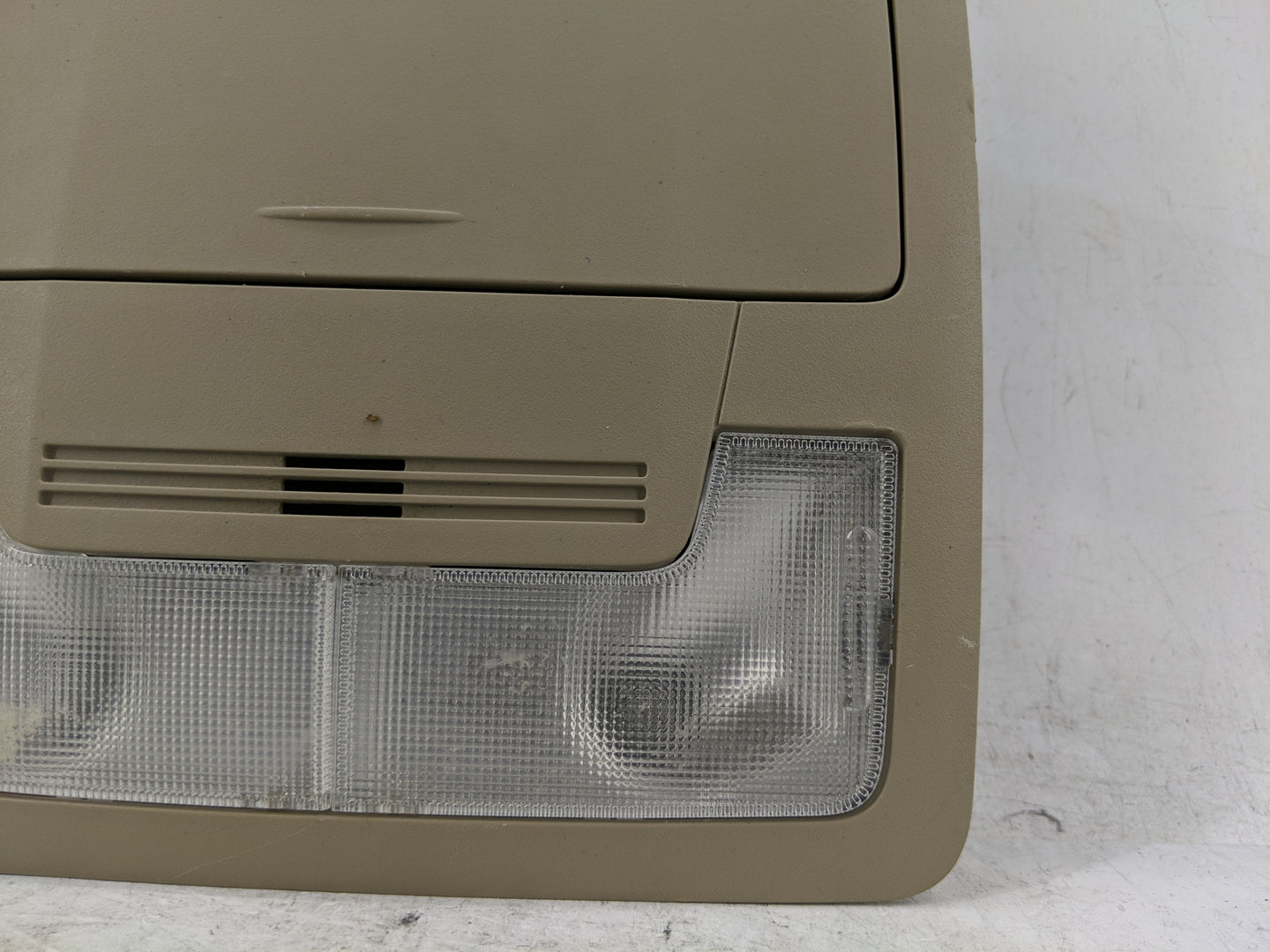 2014 Toyota Camry Overhead Roof Console - Oemusedautoparts1.com