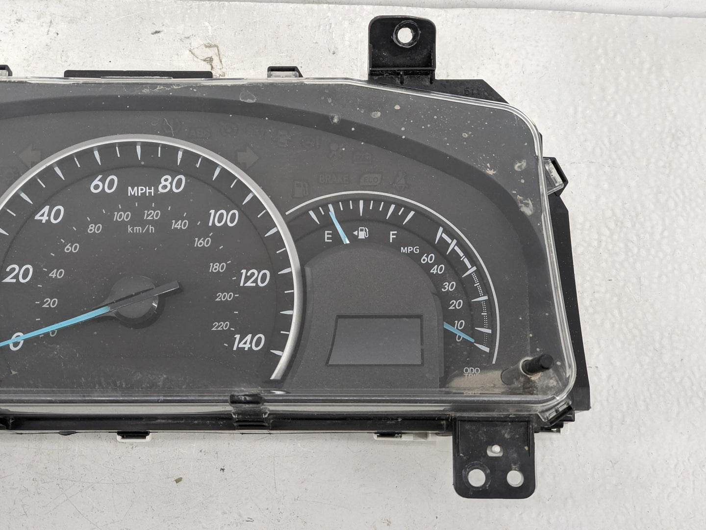 2014 Toyota Camry Instrument Cluster Speedometer Gauges P/N:TN157560-2980 83800-0X620-00 Fits OEM Used Auto Parts - Oemuseda