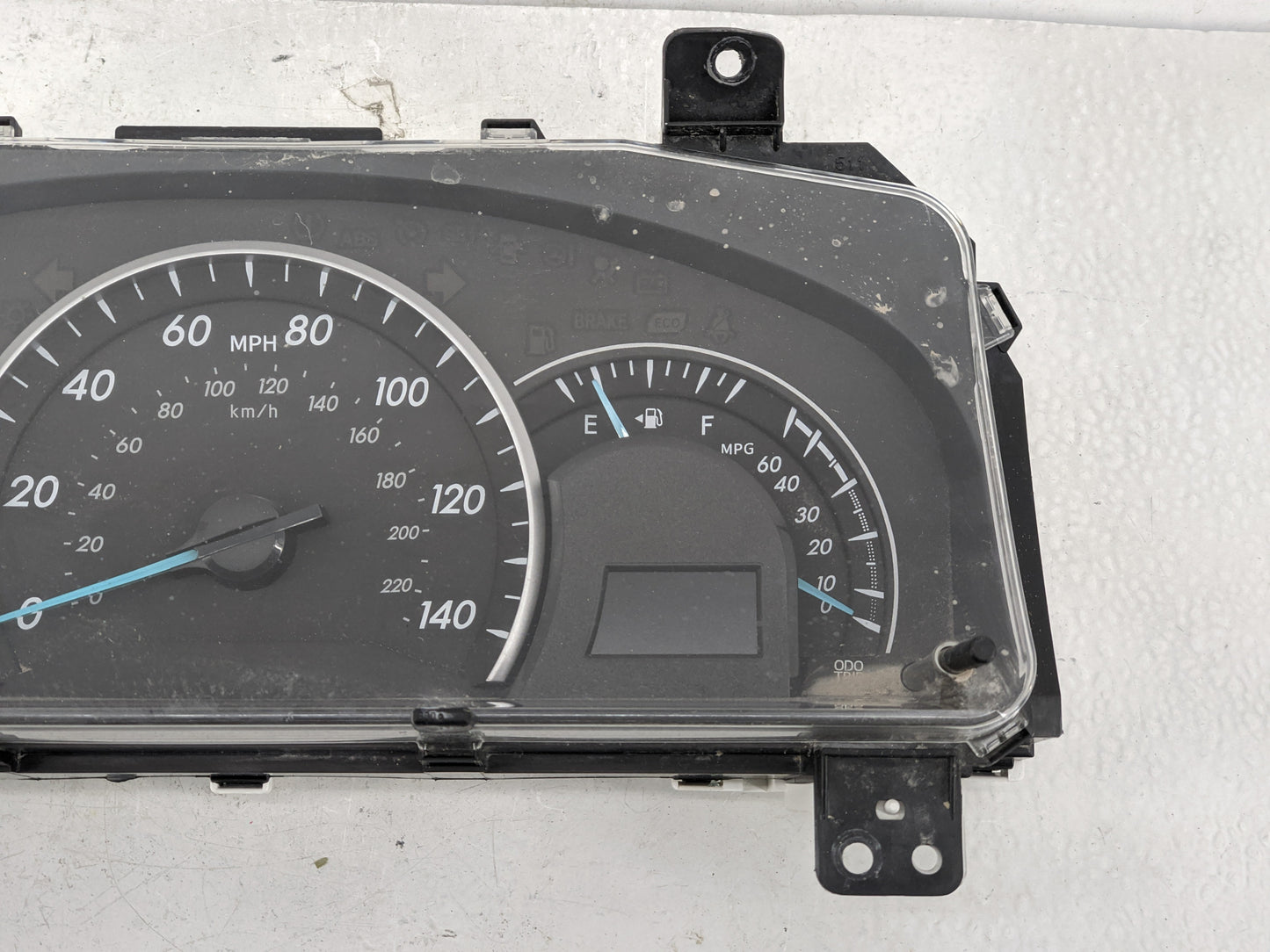 2014 Toyota Camry Instrument Cluster Speedometer Gauges P/N:TN157560-2980 83800-0X620-00 Fits OEM Used Auto Parts - Oemuseda