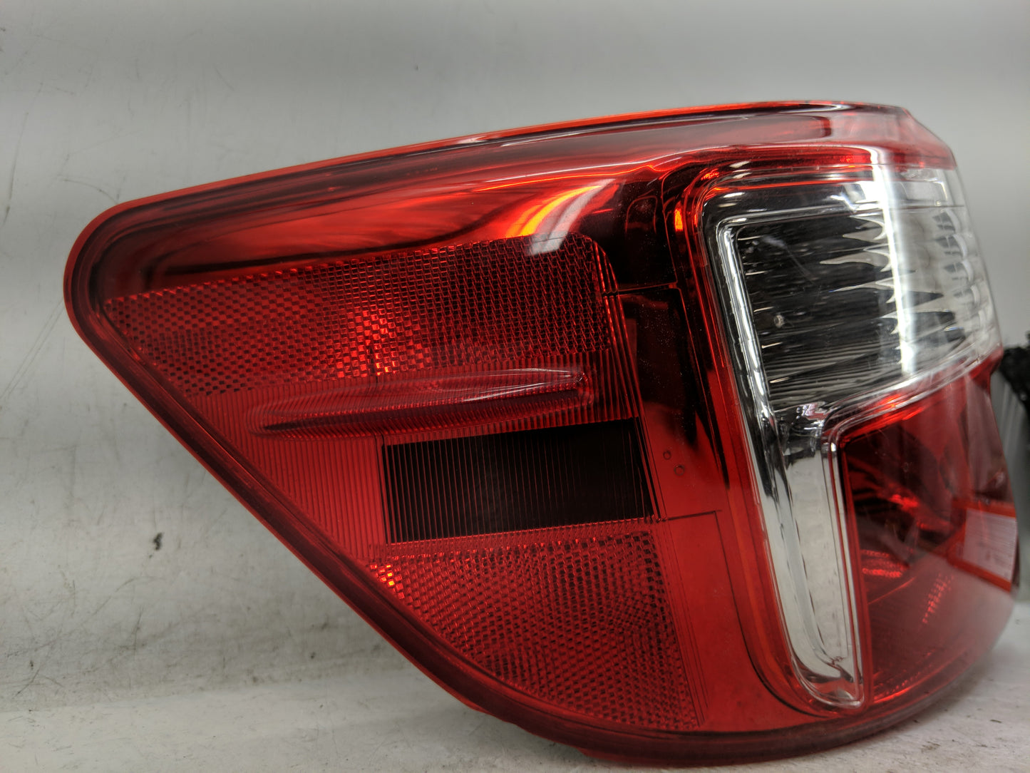 2012-2014 Toyota Camry Tail Light Assembly Driver Left OEM Fits Fits 2012 2013 2014 OEM Used Auto Parts - Oemusedautoparts1.
