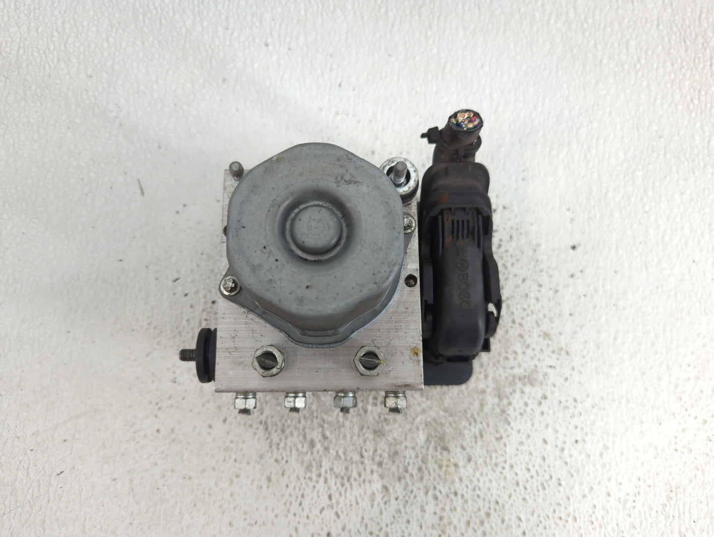 2013-2014 Toyota Camry ABS Pump Control Module Replacement P/N:44050-06170 Fits Fits 2013 2014 OEM Used Auto Parts - Oemused