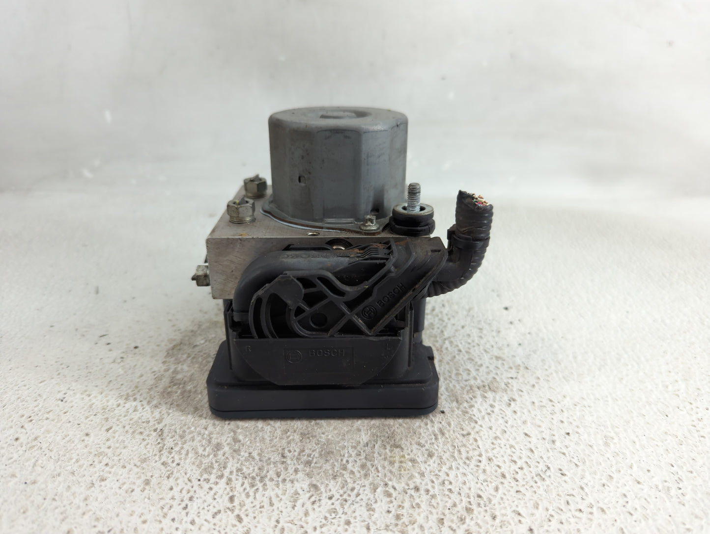 2013-2014 Toyota Camry ABS Pump Control Module Replacement P/N:44050-06170 Fits Fits 2013 2014 OEM Used Auto Parts - Oemused