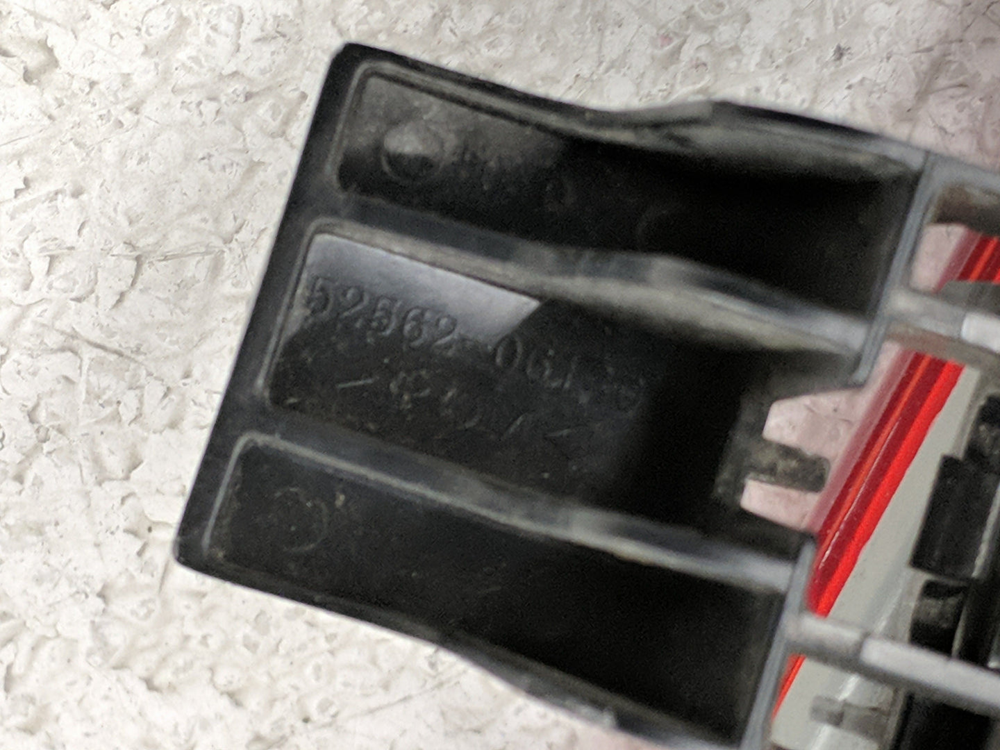 2012-2014 Toyota Camry Tail Light Assembly Passenger Right OEM P/N:52562-06130 Fits Fits 2012 2013 2014 OEM Used Auto Parts 