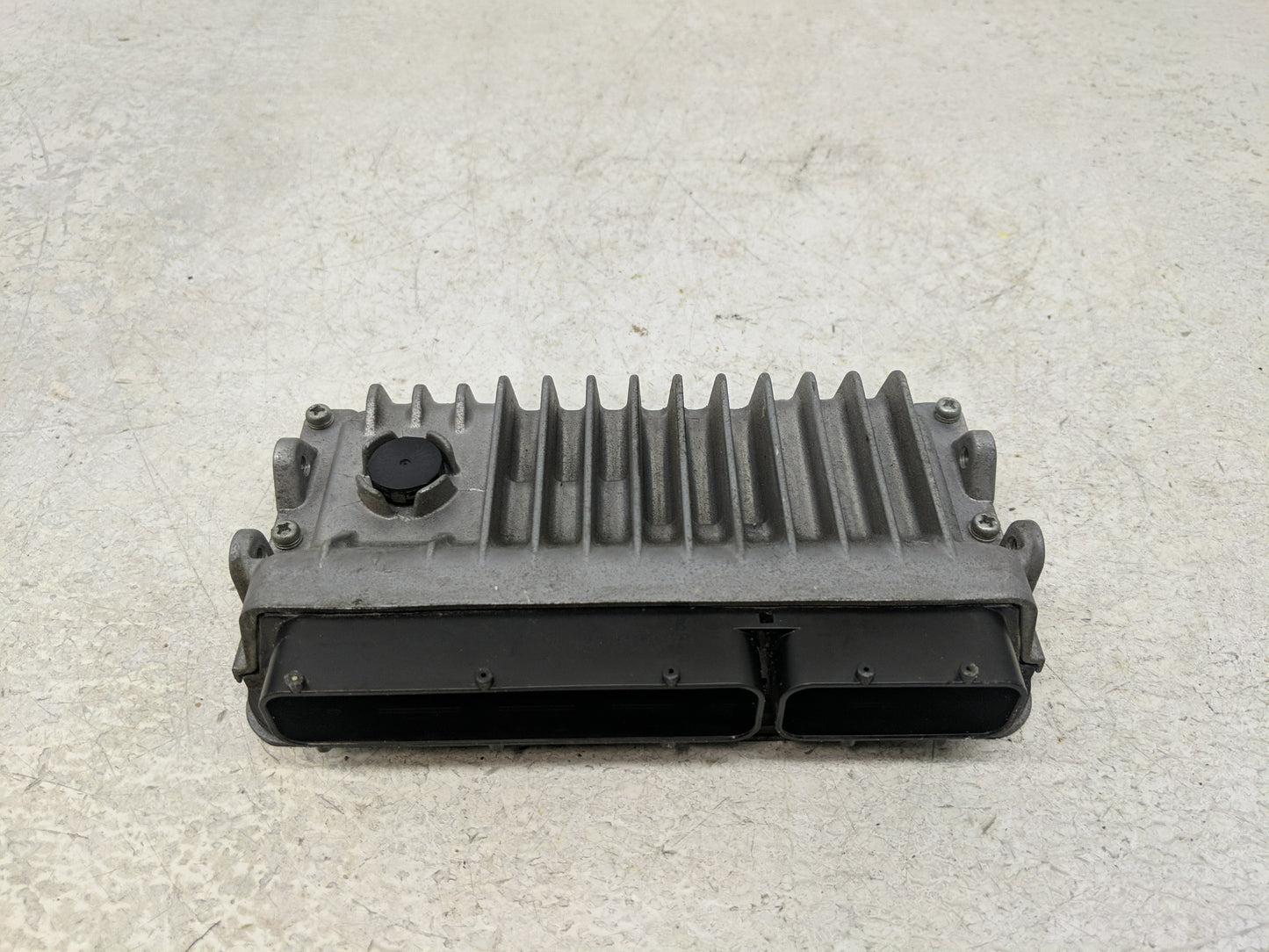 2014 Toyota Camry PCM Engine Control Computer ECU ECM PCU OEM P/N:89661-06K63 Fits OEM Used Auto Parts - Oemusedautoparts1.c