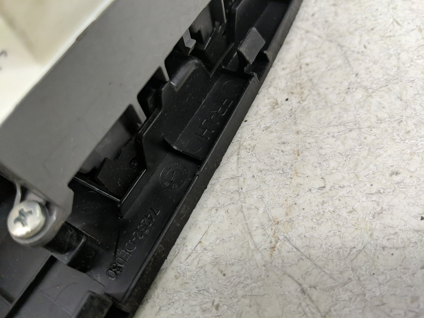 2007-2014 Toyota Camry Master Power Window Switch Replacement Driver Side Left P/N:774232-OE030 Fits OEM Used Auto Parts - O