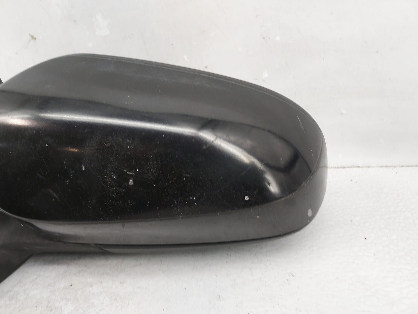 2012-2014 Toyota Camry Driver Side View Mirror - Left Door Mirror OEM Used - Oemusedautoparts1.com