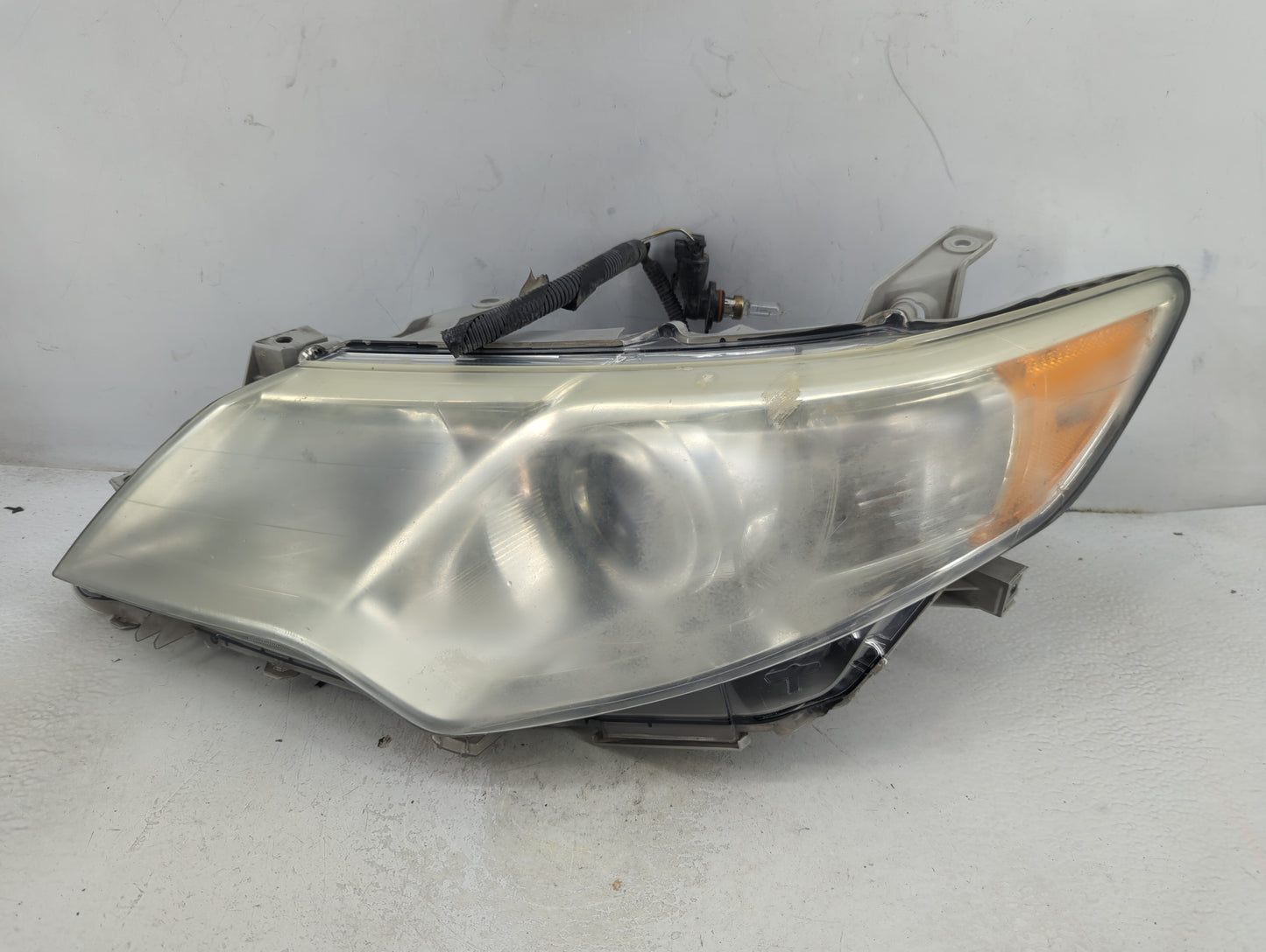 2012-2014 Toyota Camry Driver Left Oem Head Light Headlight Lamp - Oemusedautoparts1.com