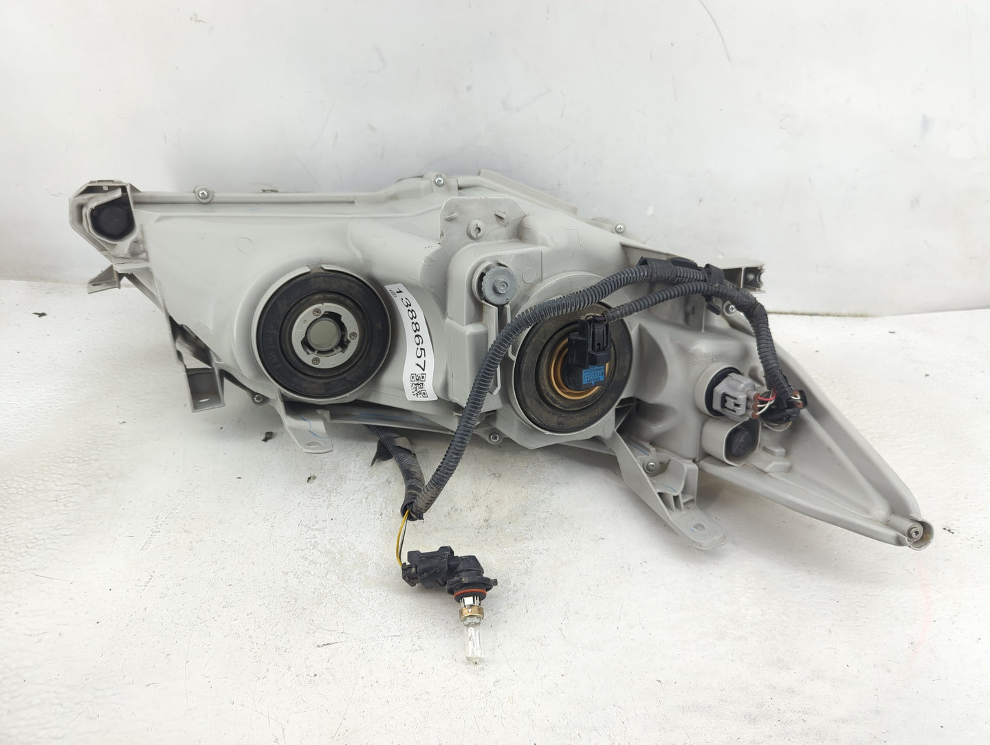 2012-2014 Toyota Camry Driver Left Oem Head Light Headlight Lamp - Oemusedautoparts1.com
