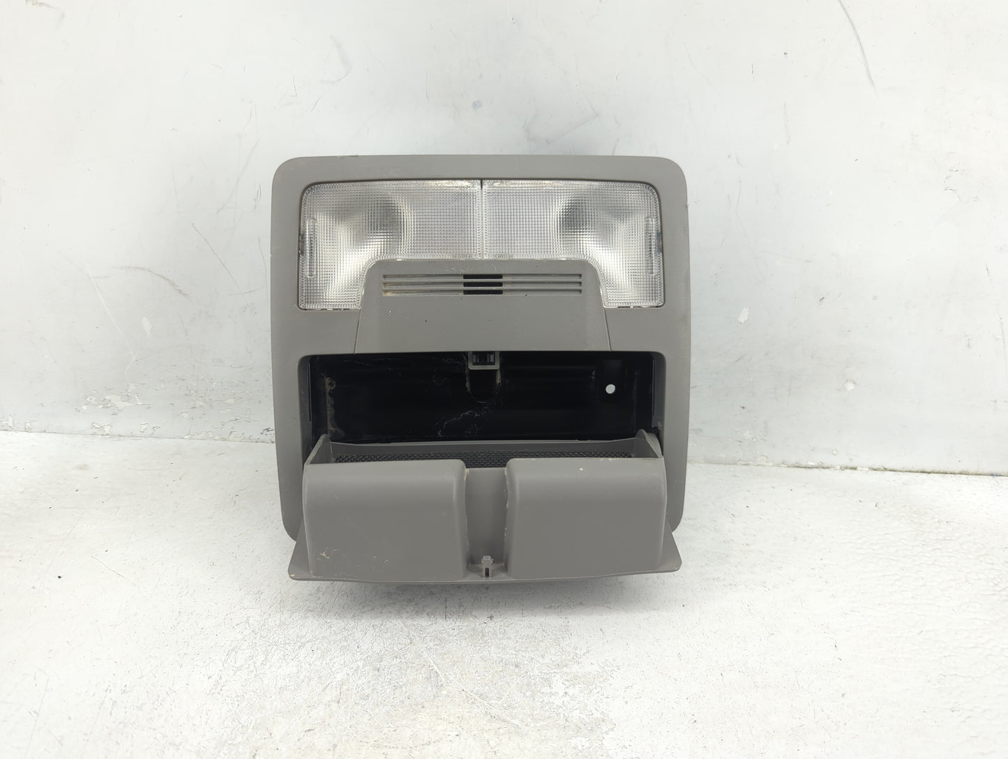 2014 Toyota Camry Overhead Roof Console - Oemusedautoparts1.com