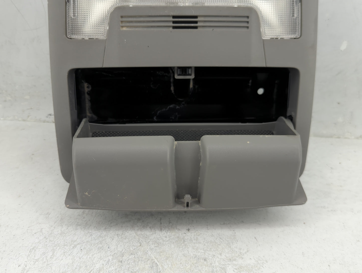 2014 Toyota Camry Overhead Roof Console - Oemusedautoparts1.com