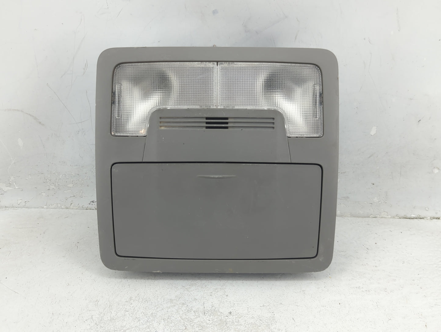 2014 Toyota Camry Overhead Roof Console - Oemusedautoparts1.com