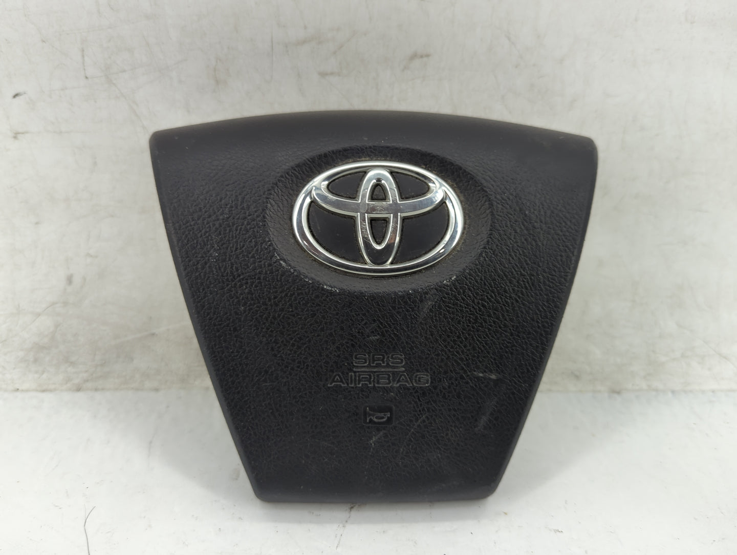 2012-2014 Toyota Camry Air Bag Driver Left Steering Wheel Mounted Fits Fits 2012 2013 2014 2015 2016 OEM Used Auto Parts - O