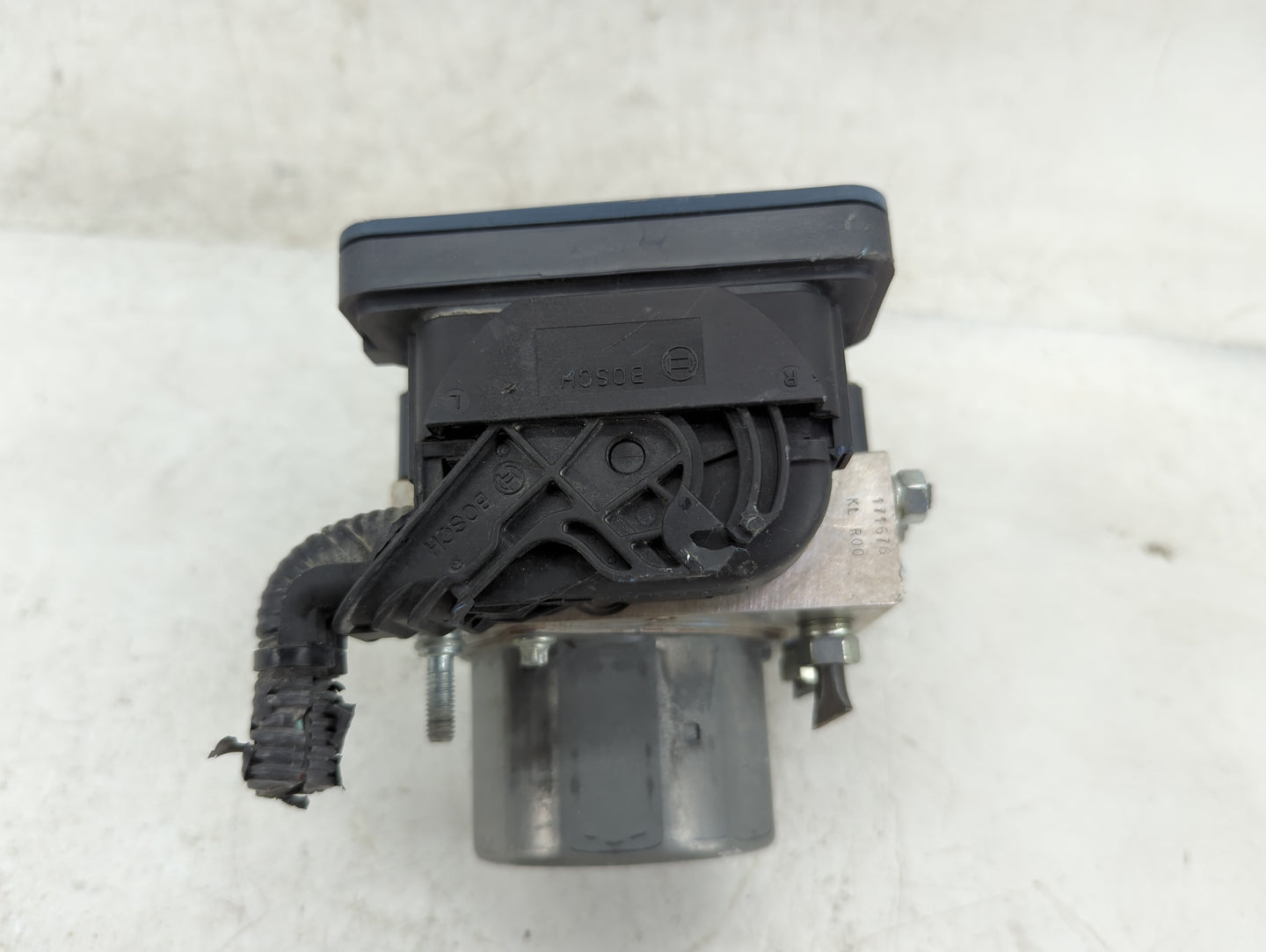 2013-2014 Toyota Camry ABS Pump Control Module Replacement P/N:0 265 242 053 44540-06080, 0265956014 Fits Fits 2013 2014 OEM