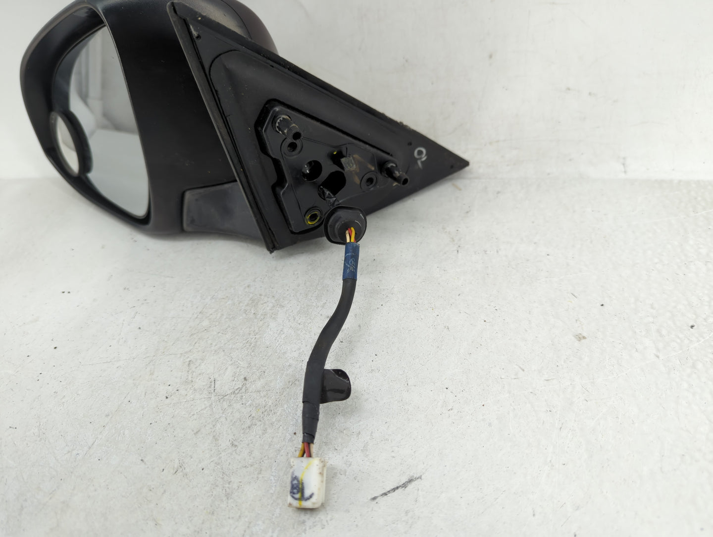 2012-2014 Toyota Camry Driver Side View Mirror - Left Door Mirror OEM Used - Oemusedautoparts1.com