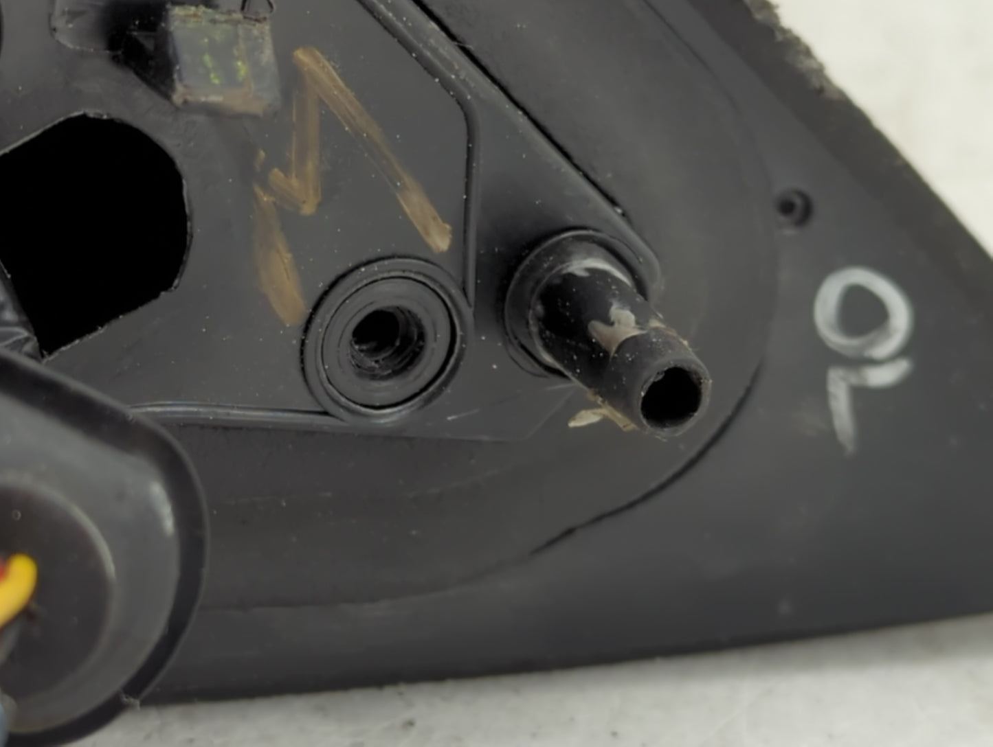 2012-2014 Toyota Camry Driver Side View Mirror - Left Door Mirror OEM Used - Oemusedautoparts1.com