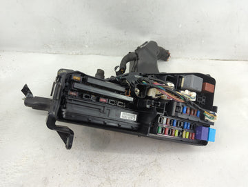 2012-2017 Toyota Camry Fusebox Fuse Box Panel Relay Module P/N:82662-06190 82662-33370 Fits Fits 2012 2013 2014 2015 2016 2017 OEM Used Auto Parts