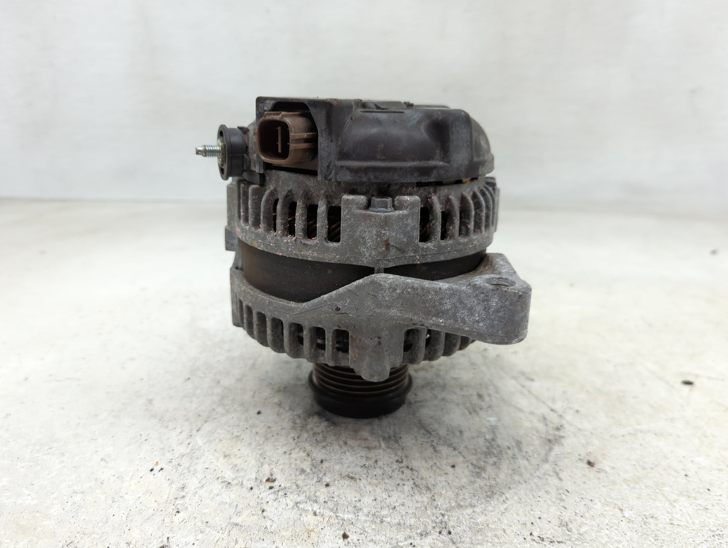 2012-2014 Toyota Camry Alternator Replacement Generator Charging Assembly Engine OEM P/N:TN104210-2344 27060-0V010 Fits OEM 