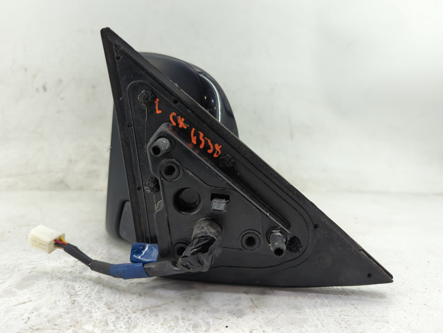 2012-2014 Toyota Camry Driver Side View Mirror - Left Door Mirror OEM Used - Oemusedautoparts1.com
