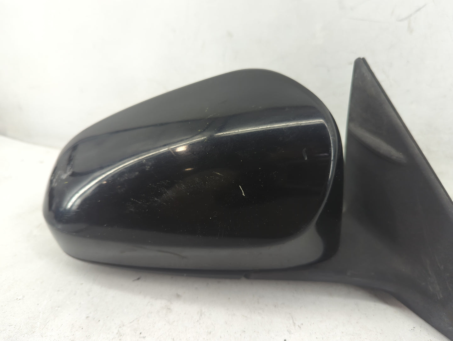 2012-2014 Toyota Camry Passenger Side View Mirror - Right Door Mirror OEM Used - Oemusedautoparts1.com