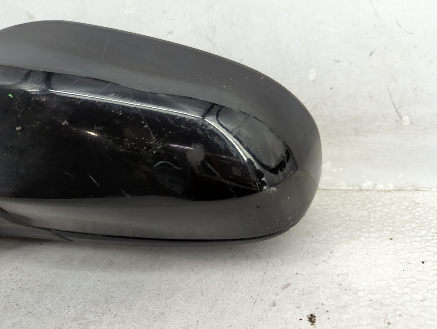 2012-2014 Toyota Camry Driver Side View Mirror - Left Door Mirror OEM Used - Oemusedautoparts1.com