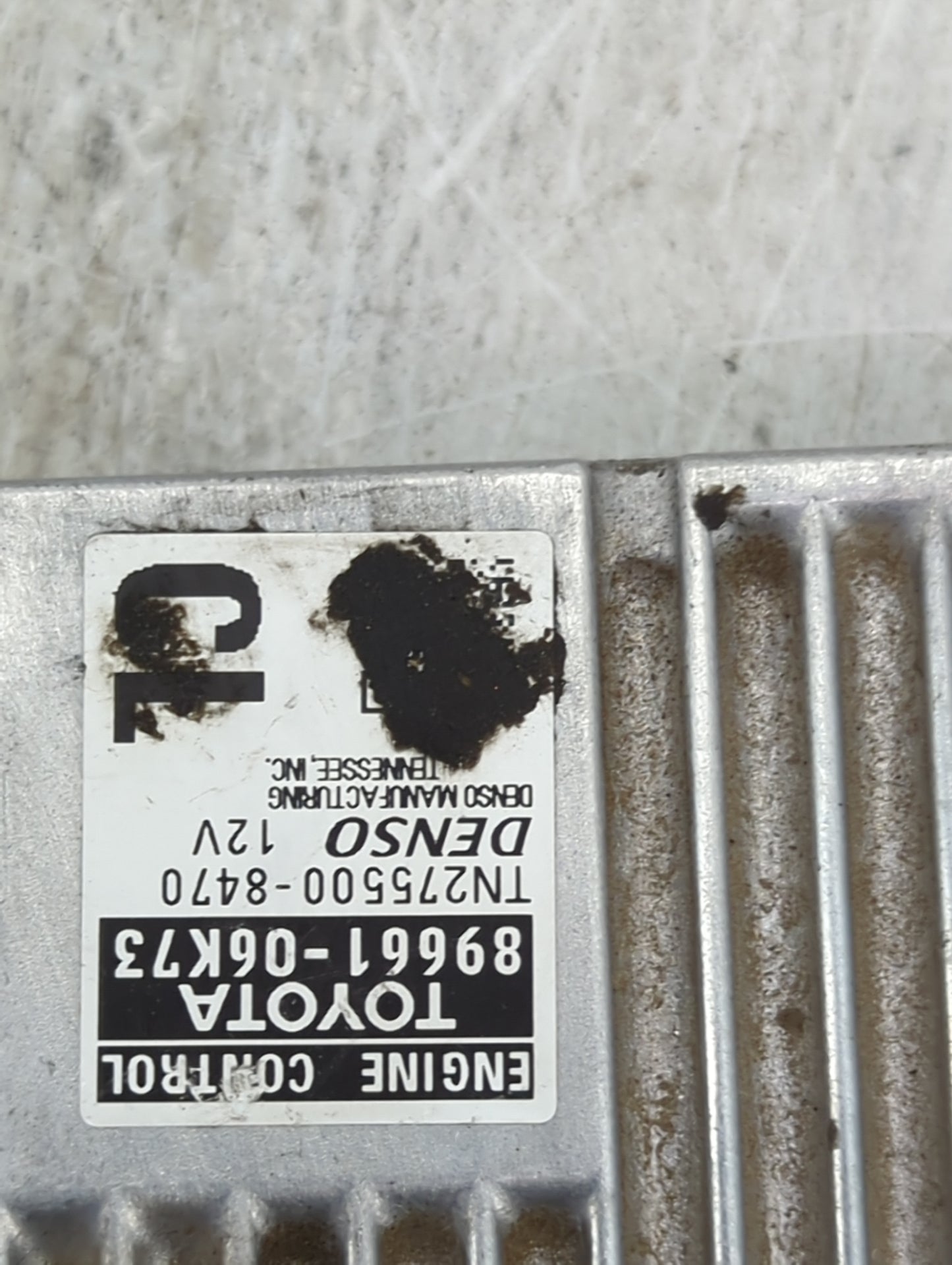 2012-2014 Toyota Camry PCM Engine Control Computer ECU ECM PCU OEM P/N:89661-06K73 TN275500-8470 Fits Fits 2012 2013 2014 OE