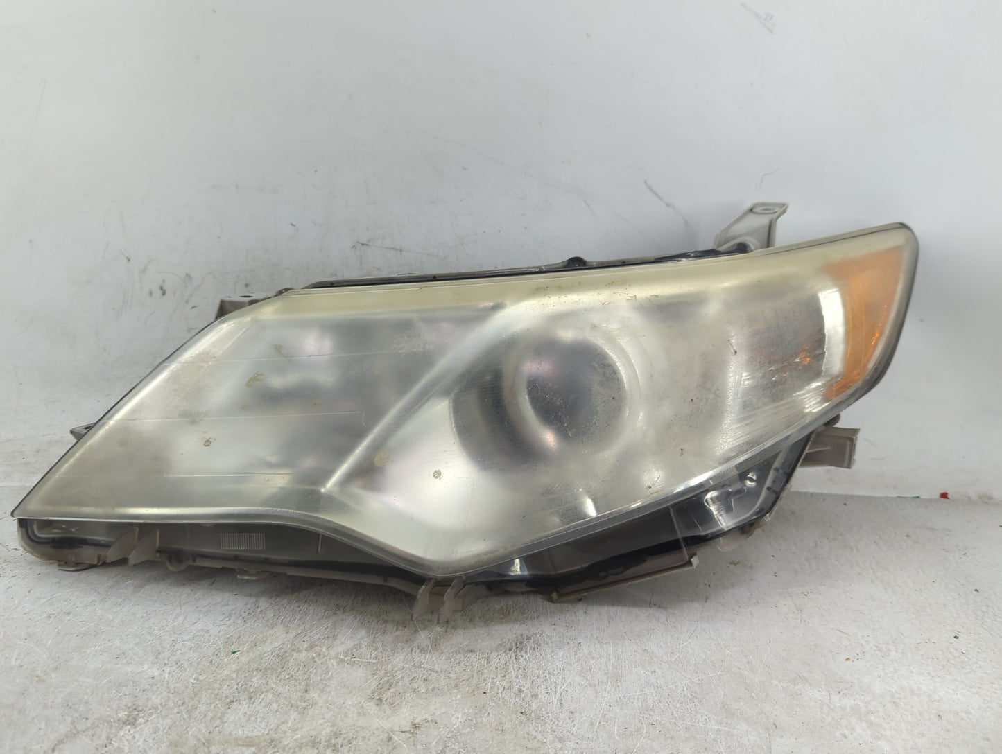 2012-2014 Toyota Camry Passenger Right Oem Head Light Headlight Lamp - Oemusedautoparts1.com