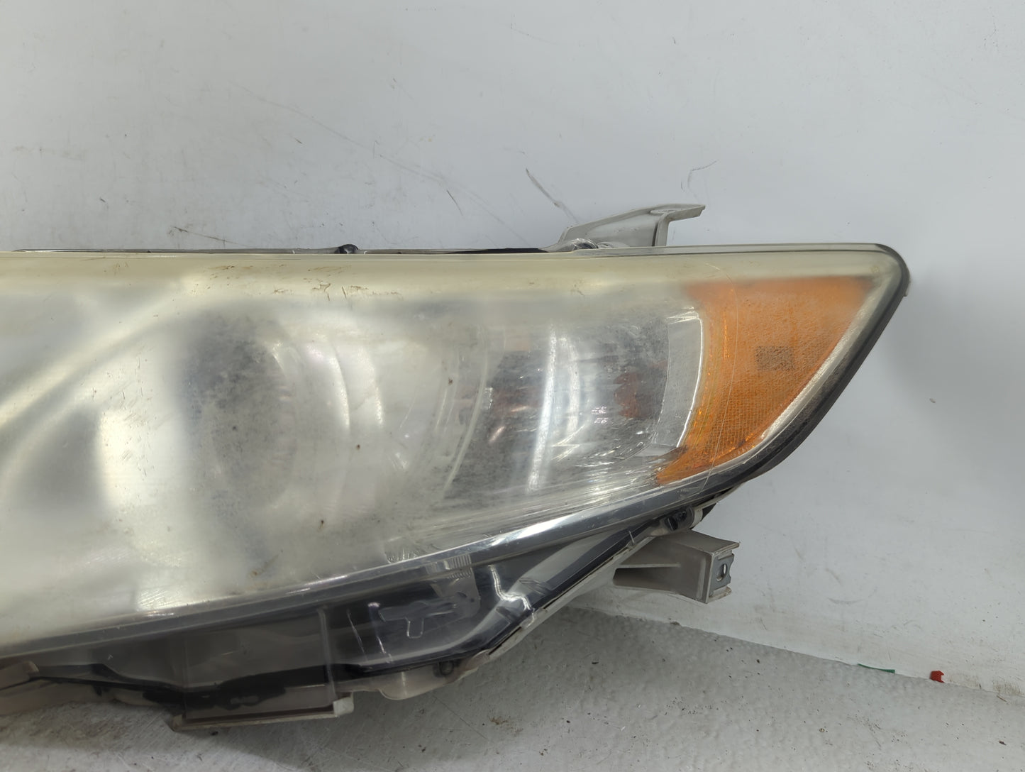 2012-2014 Toyota Camry Passenger Right Oem Head Light Headlight Lamp - Oemusedautoparts1.com