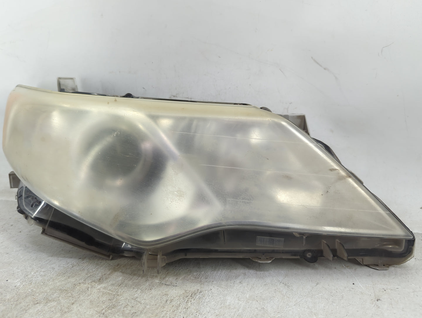 2012-2014 Toyota Camry Passenger Right Oem Head Light Headlight Lamp - Oemusedautoparts1.com