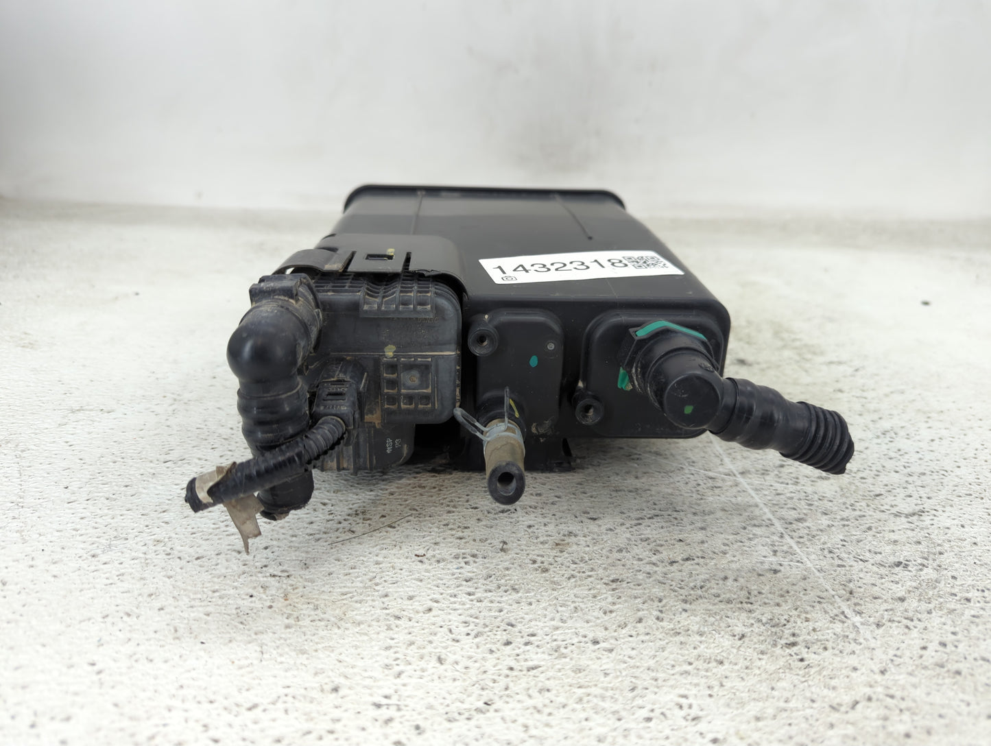 2014 Toyota Camry Fuel Vapor Charcoal Canister 1432318 - Oemusedautoparts1.com