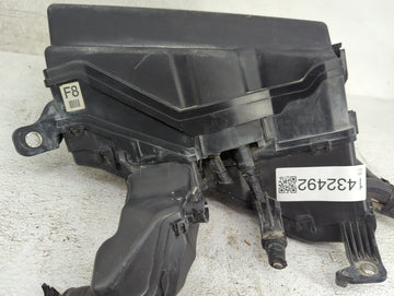 2012-2017 Toyota Camry Fusebox Fuse Box Panel Relay Module P/N:82720-33220A 82620-33070 Fits Fits 2012 2013 2014 2015 2016 2