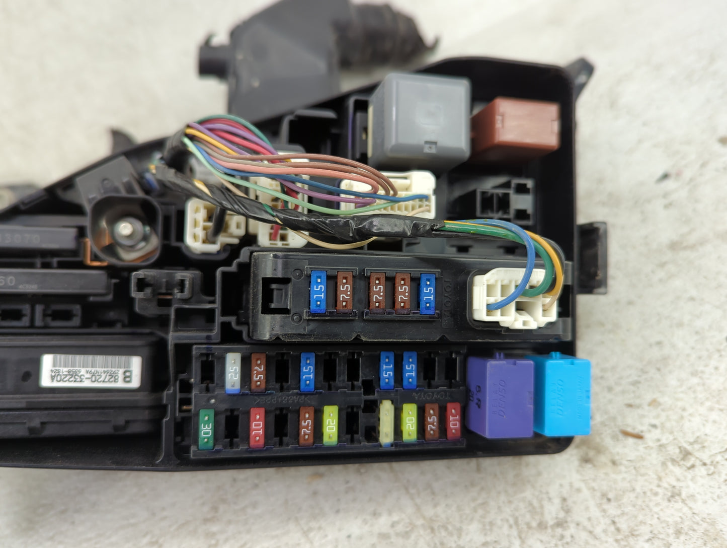 2012-2017 Toyota Camry Fusebox Fuse Box Panel Relay Module P/N:82720-33220A 82620-33070 Fits Fits 2012 2013 2014 2015 2016 2
