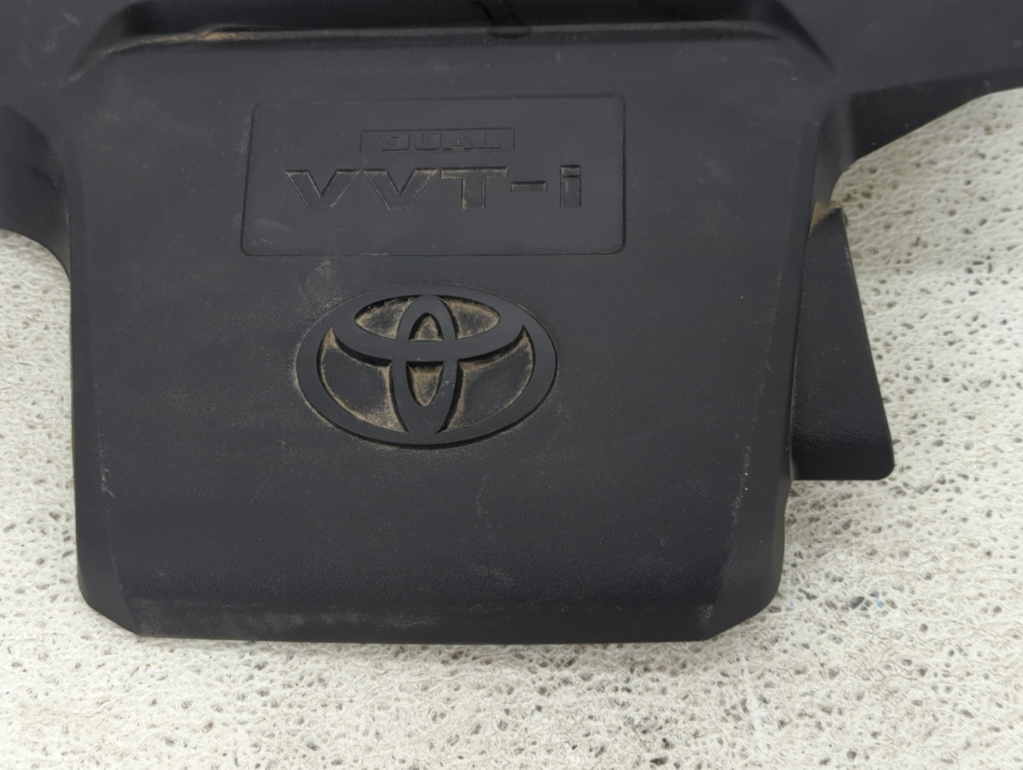 2014 Toyota Camry Engine Cover 1432516 - Oemusedautoparts1.com