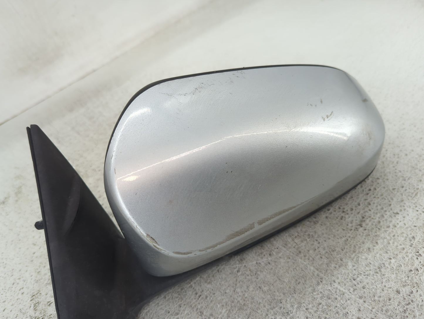 2012-2014 Toyota Camry Driver Side View Mirror - Left Door Mirror OEM Used - Oemusedautoparts1.com