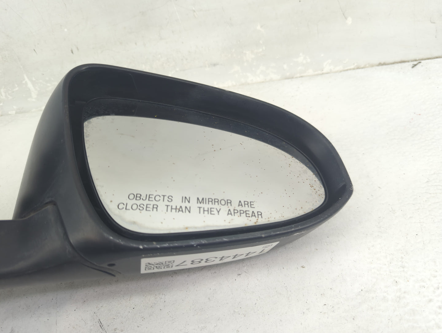 2012-2014 Toyota Camry Passenger Side View Mirror - Right Door Mirror OEM Used - Oemusedautoparts1.com