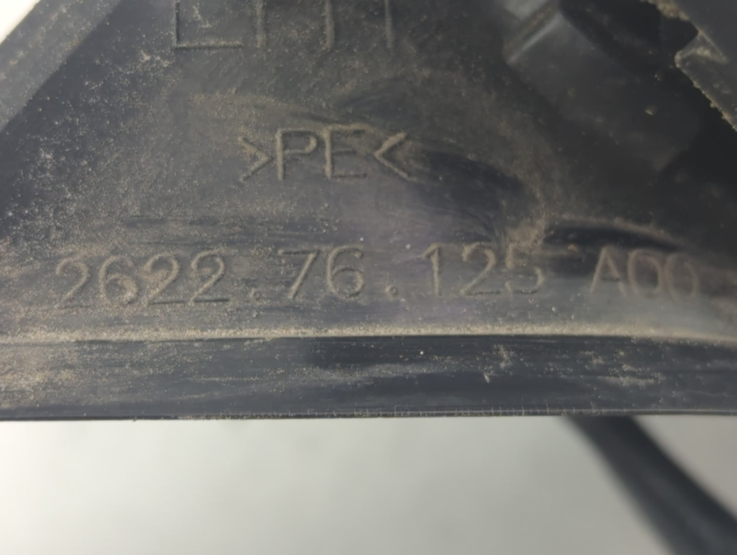 2012-2014 Toyota Camry Driver Side View Mirror - Left Door Mirror OEM Used - Oemusedautoparts1.com