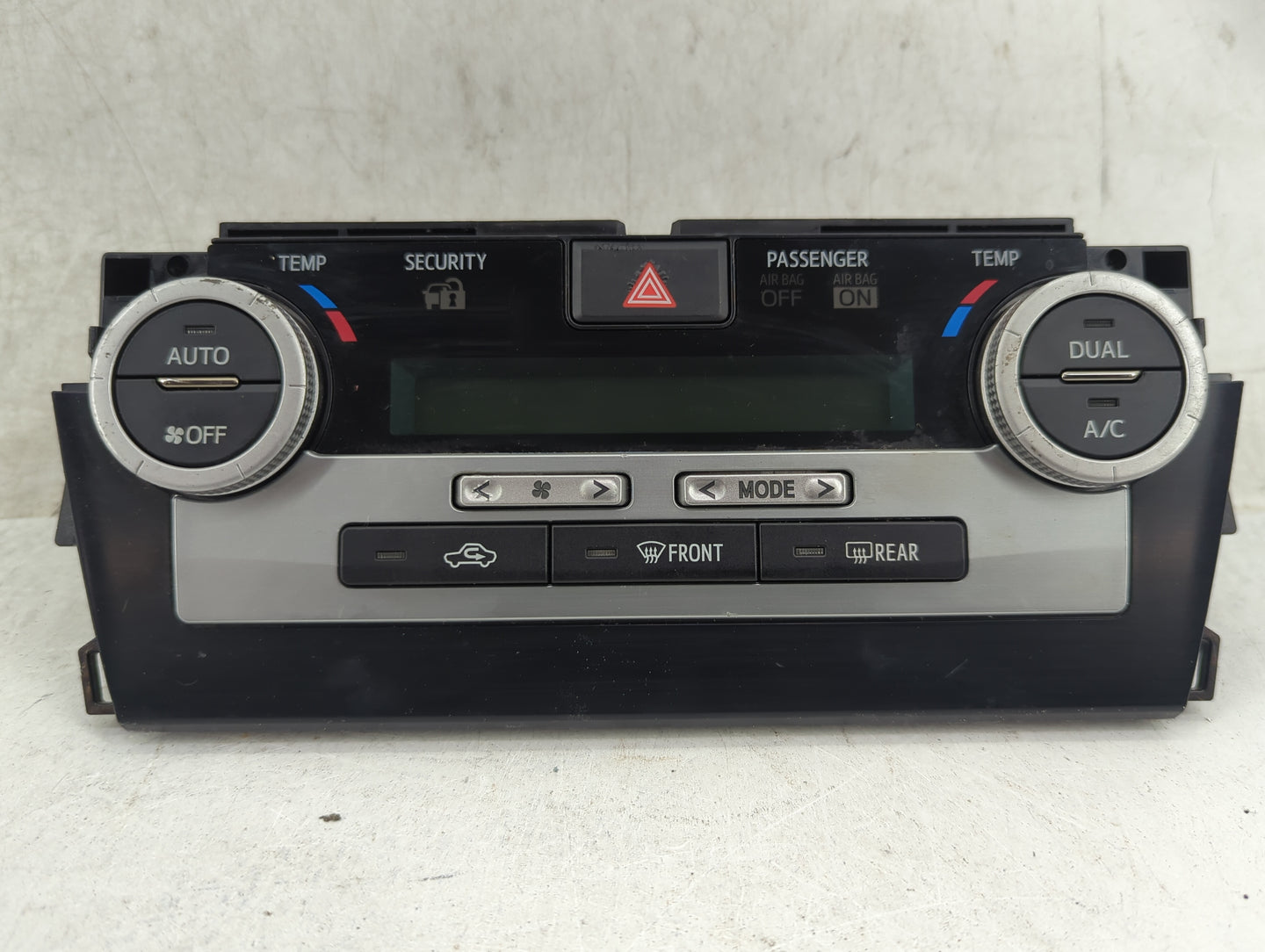 2014 Toyota Camry Climate Control Module Temperature AC/Heater Replacement Fits OEM Used Auto Parts - Oemusedautoparts1.com