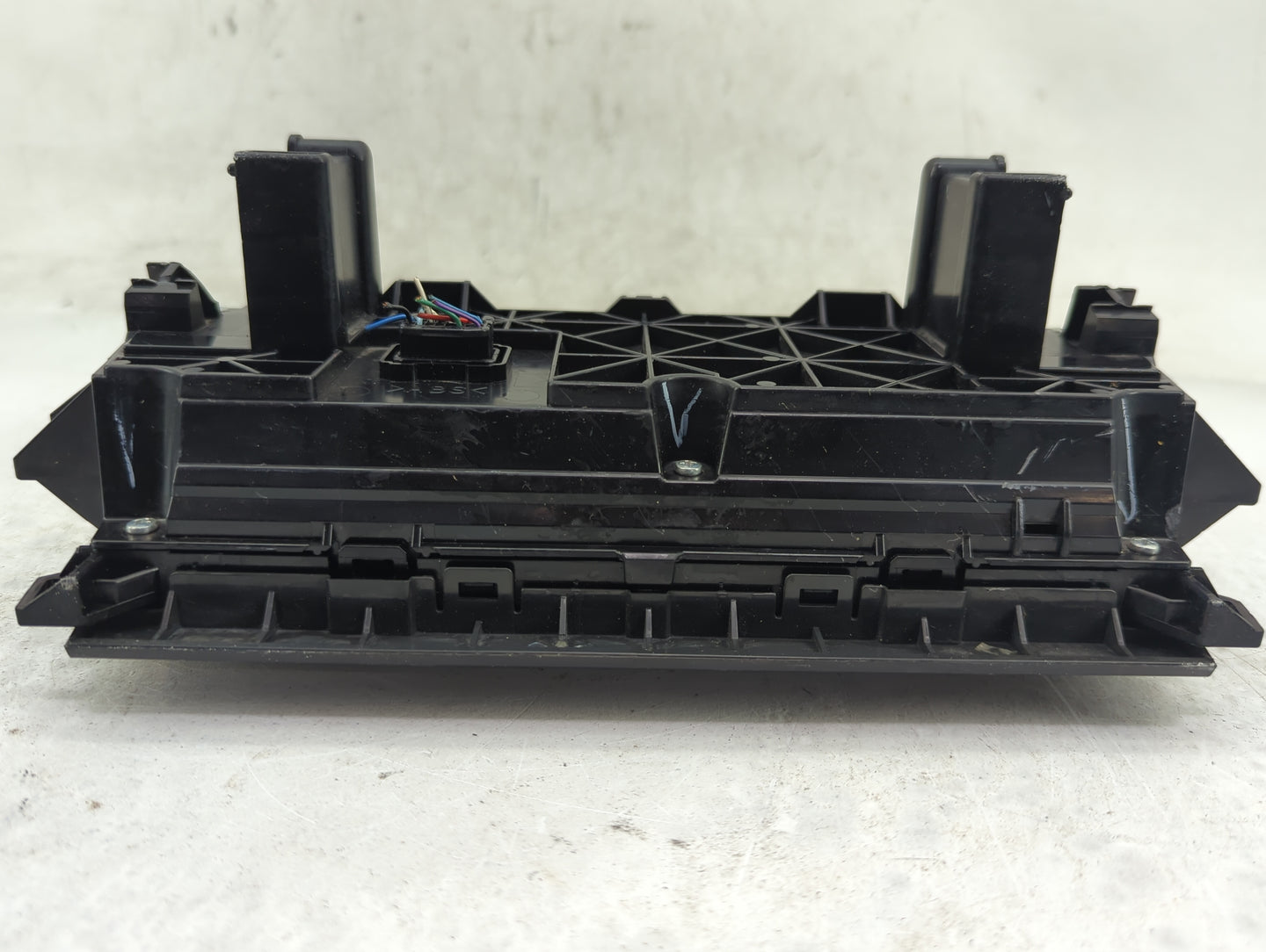 2014 Toyota Camry Climate Control Module Temperature AC/Heater Replacement Fits OEM Used Auto Parts - Oemusedautoparts1.com