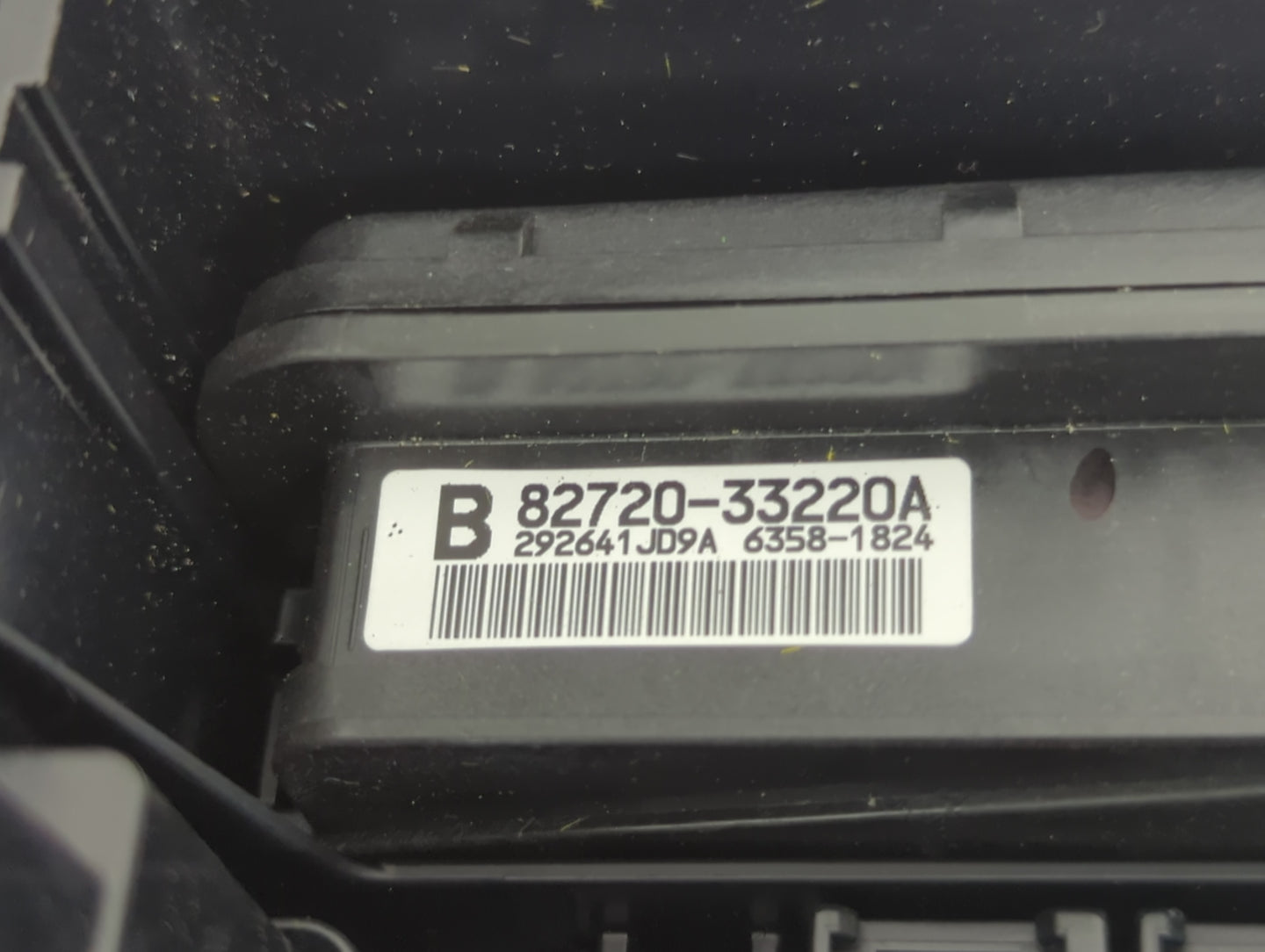 2012-2017 Toyota Camry Fusebox Fuse Box Panel Relay Module P/N:82720-33220A Fits Fits 2012 2013 2014 2015 2016 2017 OEM Used