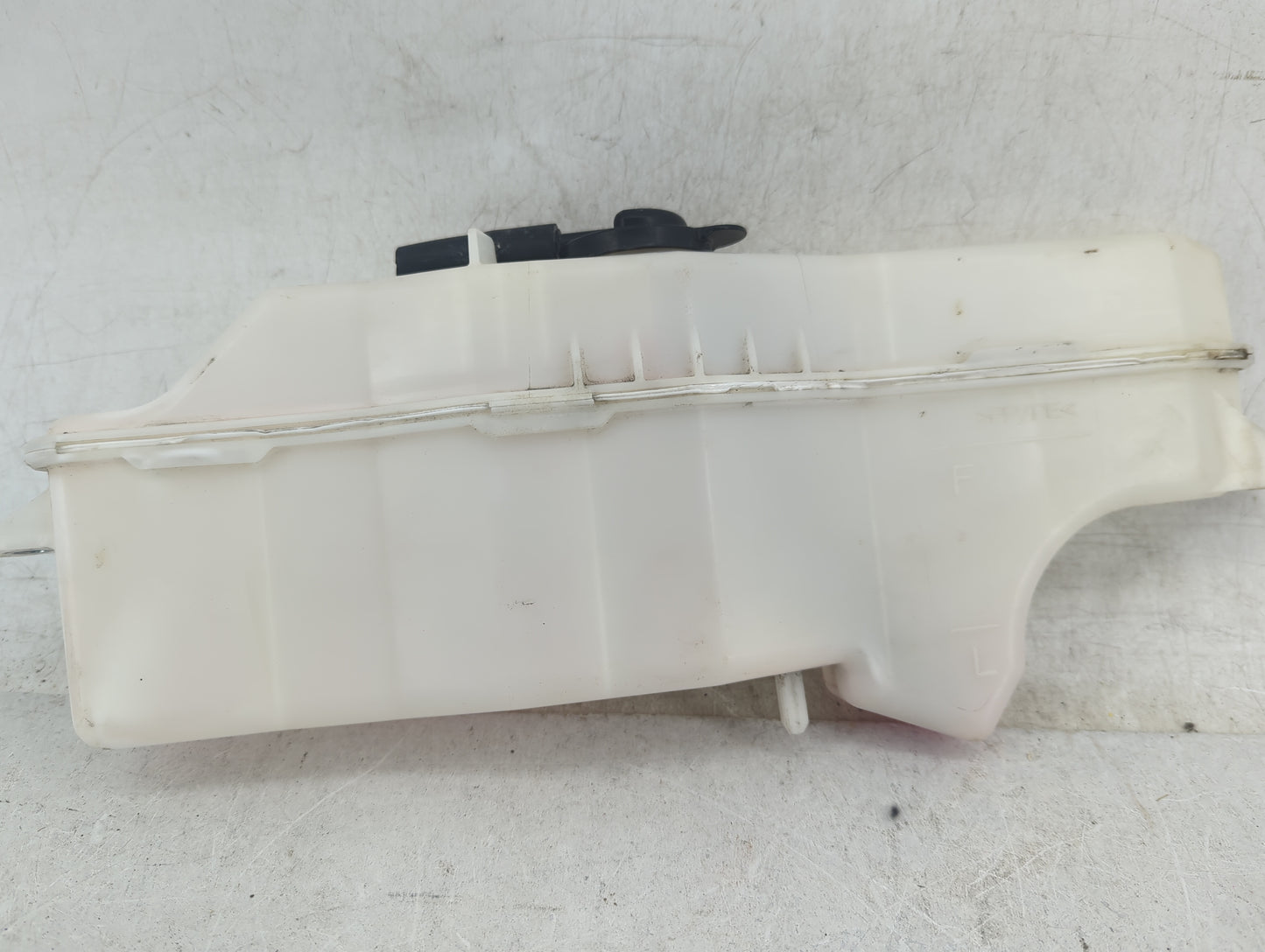 2012-2017 Toyota Camry Radiator Coolant Overflow Expansion Tank Bottle - Oemusedautoparts1.com