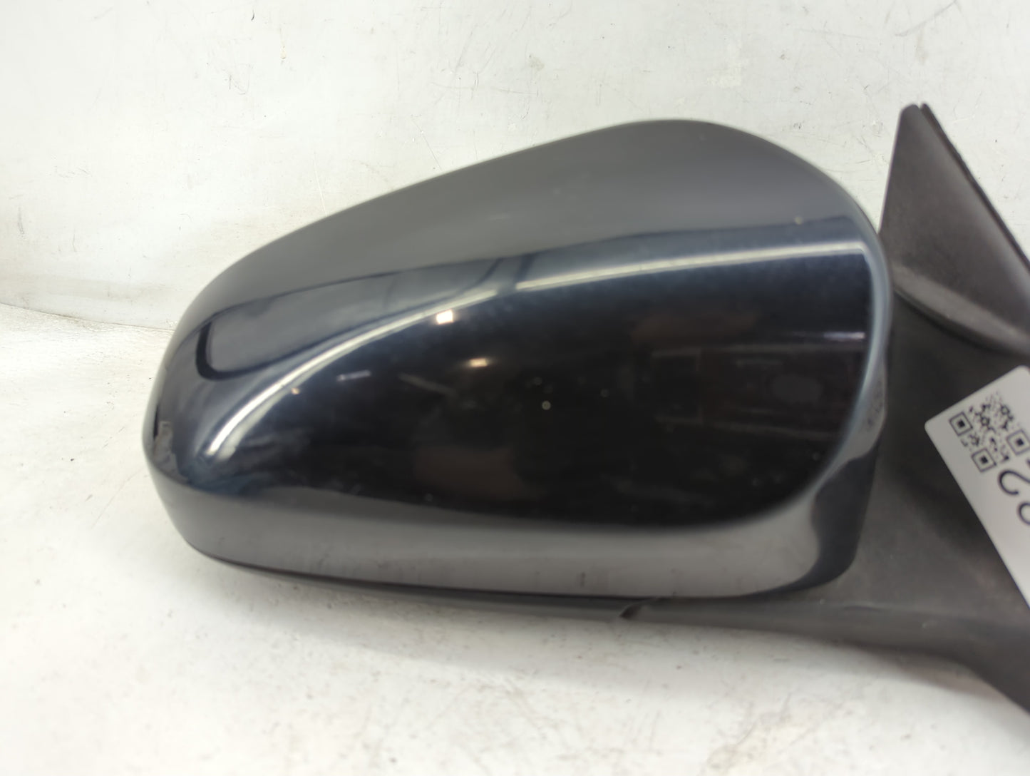 2012-2014 Toyota Camry Passenger Side View Mirror - Right Door Mirror OEM Used - Oemusedautoparts1.com