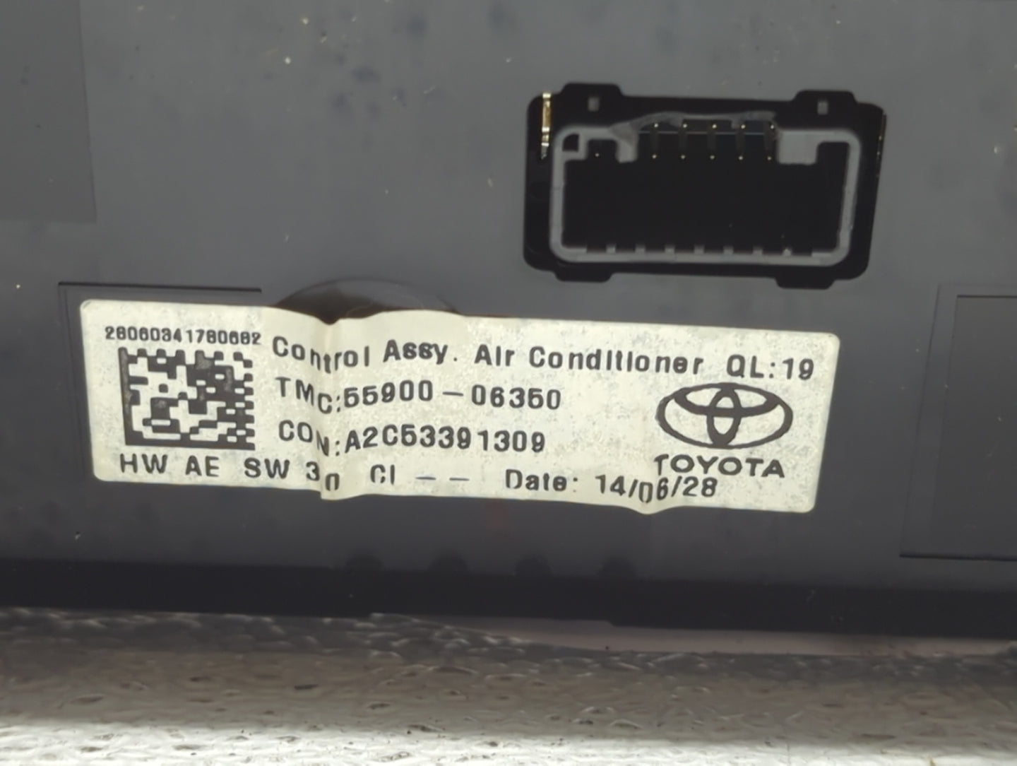 2012-2014 Toyota Camry Climate Control Module Temperature AC/Heater Replacement P/N:55900-06350 Fits Fits 2012 2013 2014 OEM