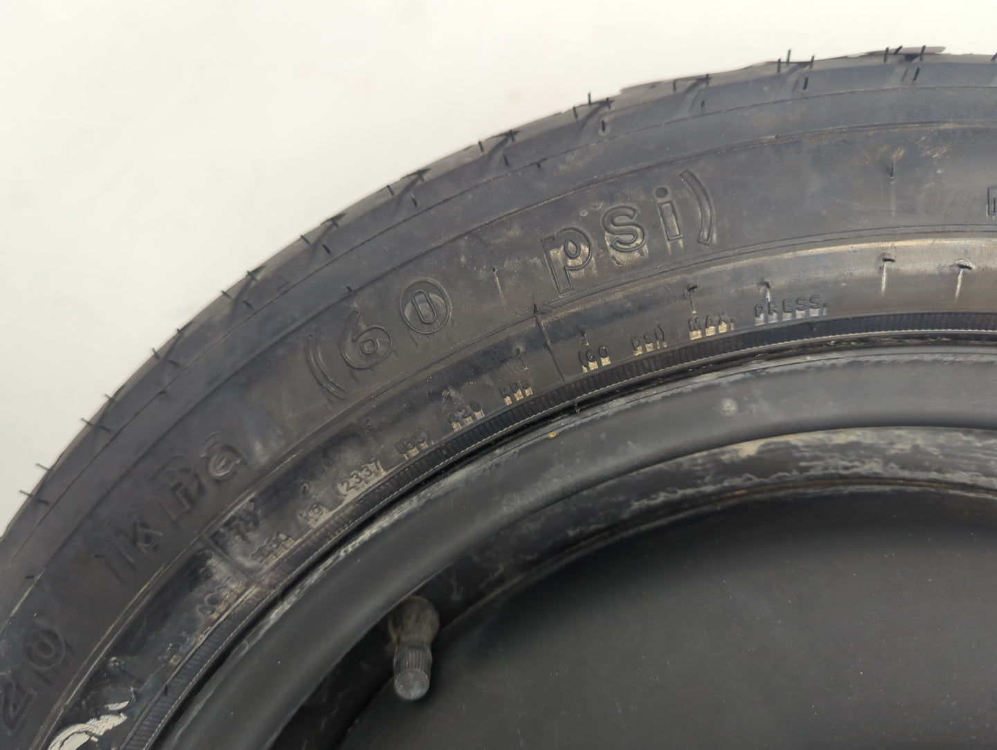 2007-2017 Toyota Camry Spare Donut Tire Wheel Rim Oem 1462024 - Oemusedautoparts1.com
