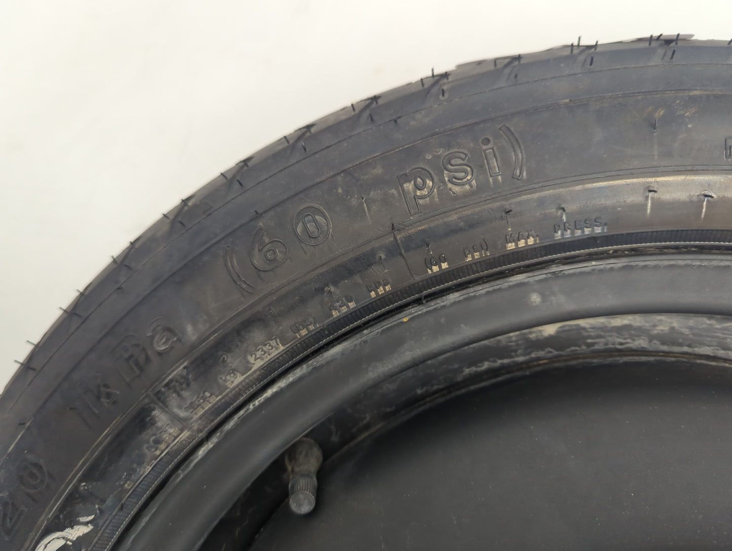 2007-2017 Toyota Camry Spare Donut Tire Wheel Rim Oem 1462024 - Oemusedautoparts1.com