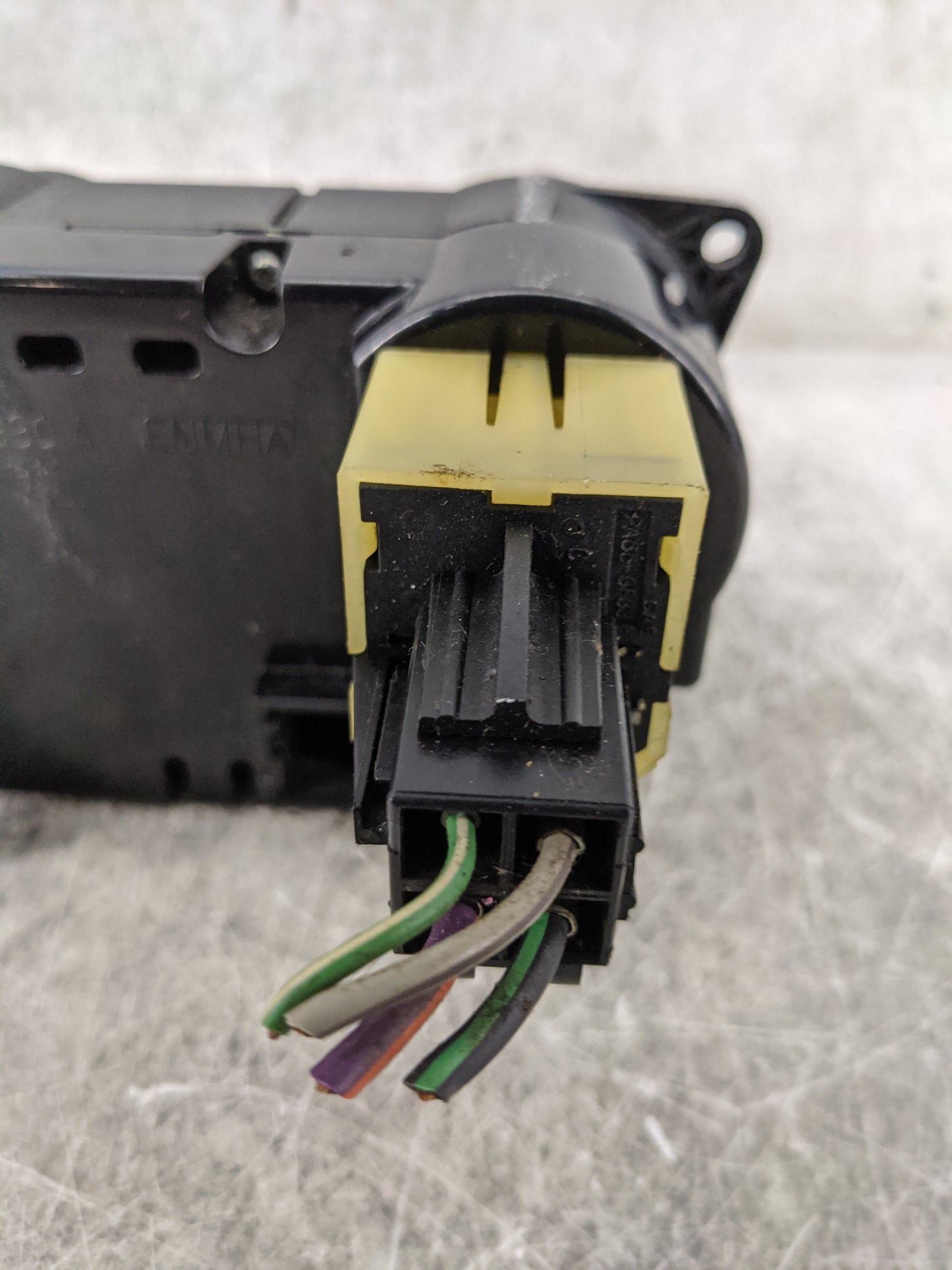 2012-2014 Toyota Camry Climate Control Module Temperature AC/Heater Replacement P/N:AL94-19980-AB Fits Fits 2012 2013 2014 O