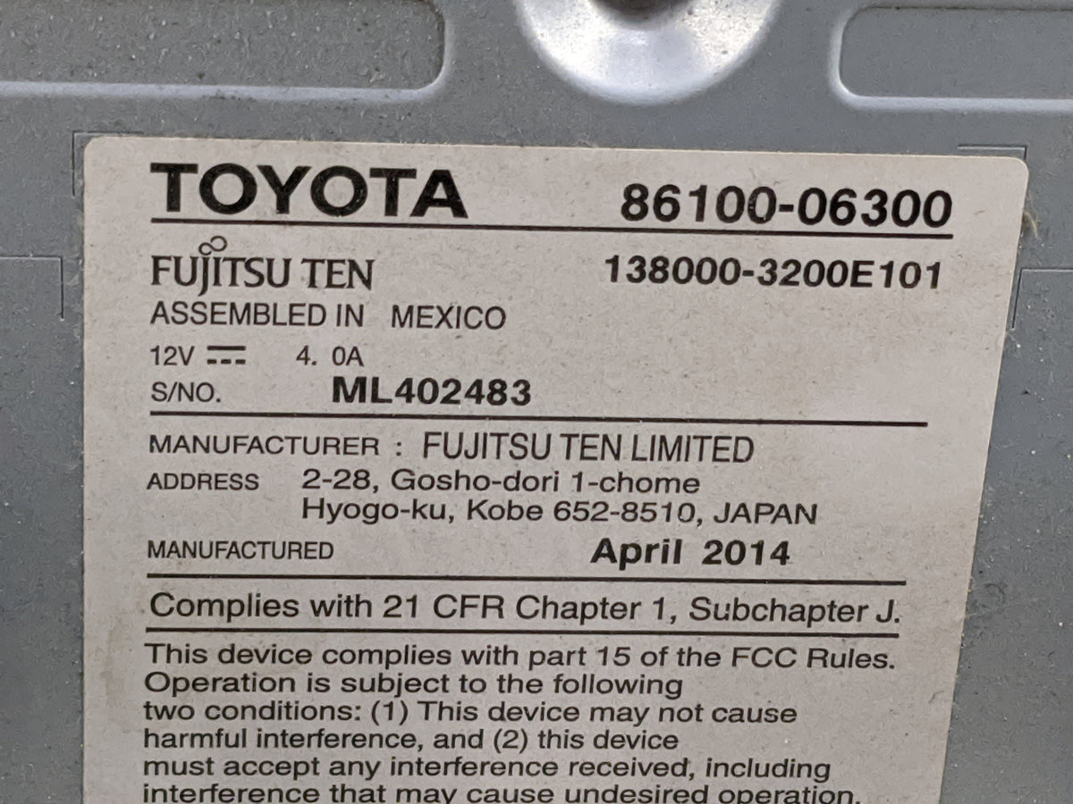 2014-2017 Toyota Camry Radio AM FM Cd Player Receiver Replacement P/N:86100-06300 138000-3200E101 OEM Used Auto Parts - Oemu