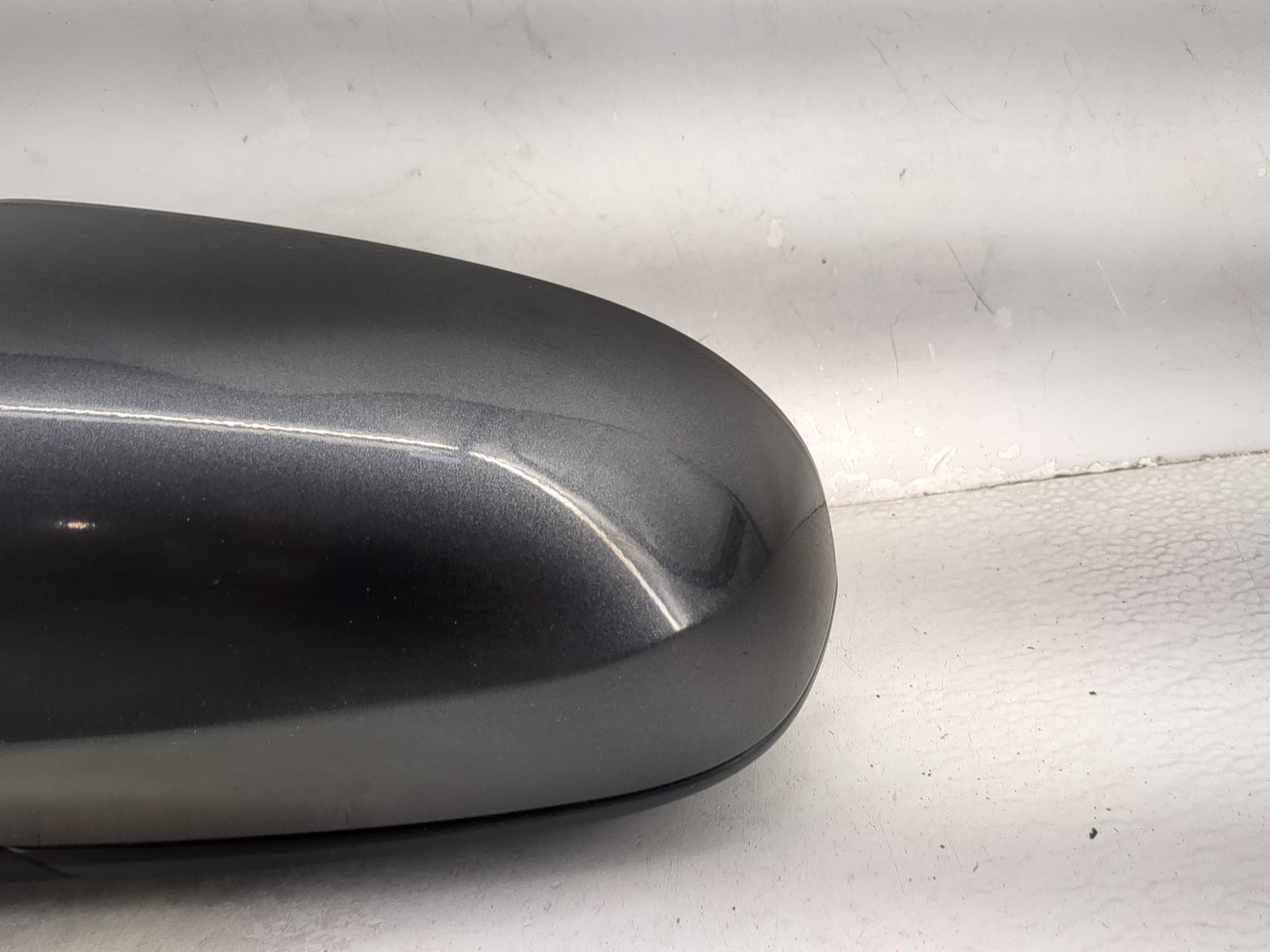 2012-2014 Toyota Camry Driver Side View Mirror - Left Door Mirror OEM Used - Oemusedautoparts1.com